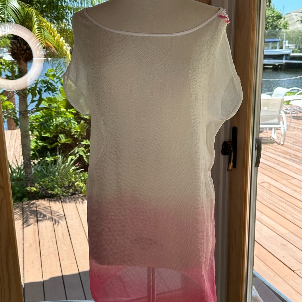 Elegant Pink Ombre Swim Coverup